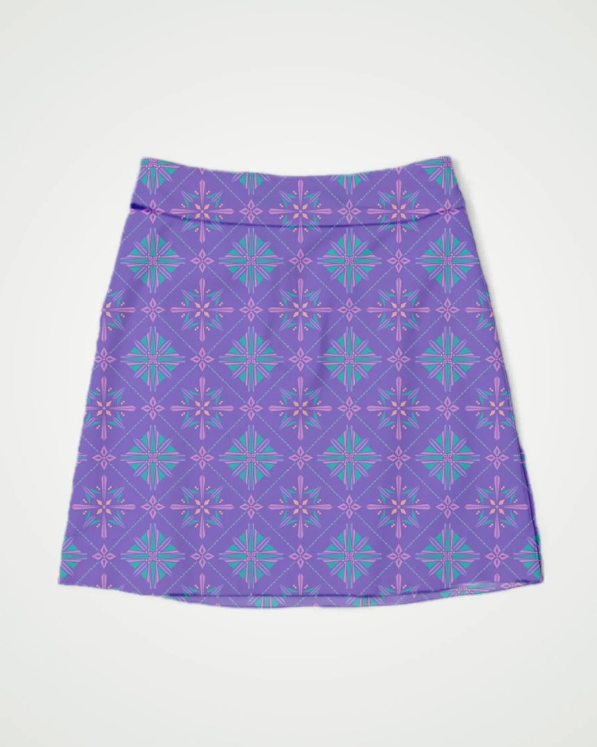 women's fitted golf skort with pockets in Foremation print - front view