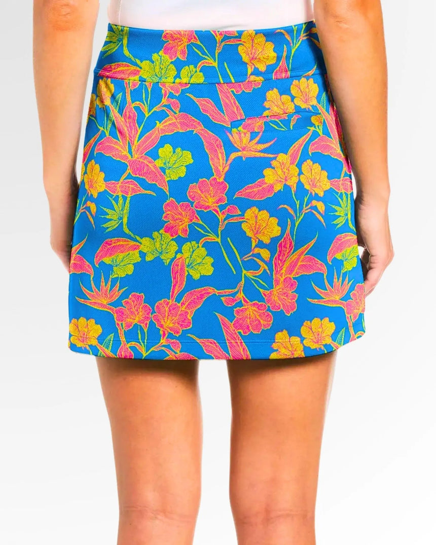 women's fitted golf skort with pockets in Paradise Found print - back view